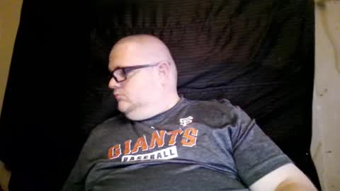 The hopeless romantic online show from February 16, 2025, 4:53 am