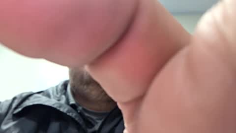 The hopeless romantic online show from March 8, 2025, 4:01 am