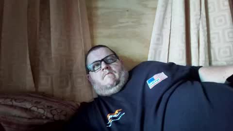 Snapshot of creeeping_death chatting on May 17, 2026, 11:56 pm The hopeless romantic online show from May 17, 2026, 11:56 pm