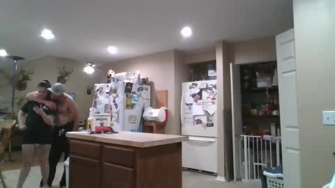 Creeksidecouple online show from January 13, 2026, 1:55 am