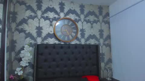 Snapshot of creisy_naughty chatting on November 5, 2025, 2:28 pm creisy_naughty online show from November 5, 2025, 2:28 pm