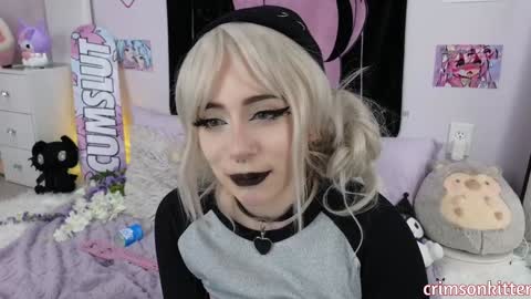 Snapshot of crimsonkitten chatting on January 20, 2025, 7:36 am Crimson Kitten online show from January 20, 2025, 7:36 am