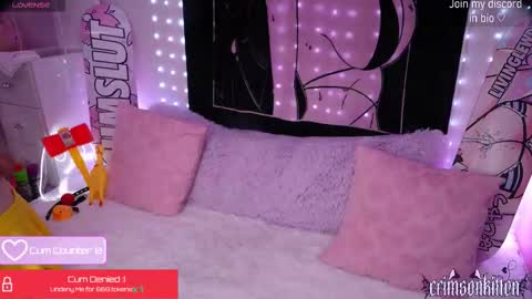 Snapshot of crimsonkitten chatting on October 11, 2025, 4:22 am Crimson Kitten online show from October 11, 2025, 4:22 am