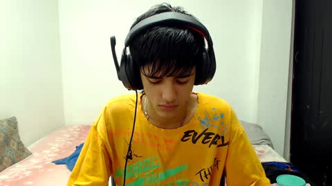 cris curry online show from December 15, 2024, 6:07 am