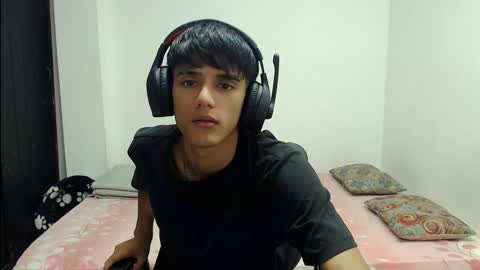 cris curry online show from December 20, 2024, 7:44 am