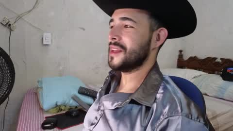 cris_simons online show from December 15, 2024, 8:36 pm