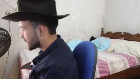 cris_simons online show from January 18, 2025, 3:53 am