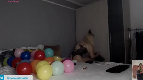 Snapshot of cris_tinne chatting on March 3, 2026, 5:08 pm cris_tinne online show from March 3, 2026, 5:08 pm