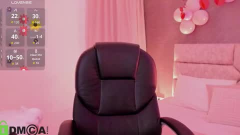 Snapshot of cristal__adams chatting on February 17, 2026, 12:01 pm cristal__adams online show from February 17, 2026, 12:01 pm