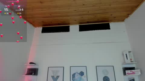 Snapshot of cristal__hot_1 chatting on January 18, 2025, 10:28 am Cristal online show from January 18, 2025, 10:28 am