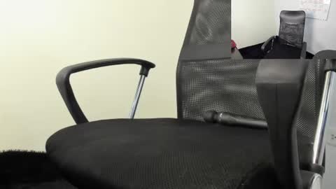 Snapshot of cristal_princess_ chatting on February 15, 2025, 4:25 am Cristal online show from February 15, 2025, 4:25 am