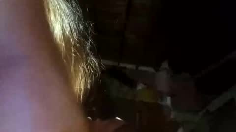 Snapshot of cristal_princess_ chatting on May 13, 2026, 3:26 am Cristal online show from May 13, 2026, 3:26 am