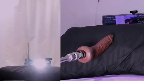 Snapshot of cristal_thompson_ chatting on February 13, 2025, 12:57 am cristal_thompson_ online show from February 13, 2025, 12:57 am