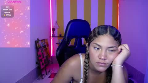 Snapshot of cristal_war chatting on December 24, 2024, 12:22 am Cristal online show from December 24, 2024, 12:22 am