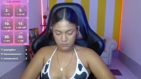 Snapshot of cristal_war chatting on December 30, 2024, 2:31 am Cristal online show from December 30, 2024, 2:31 am