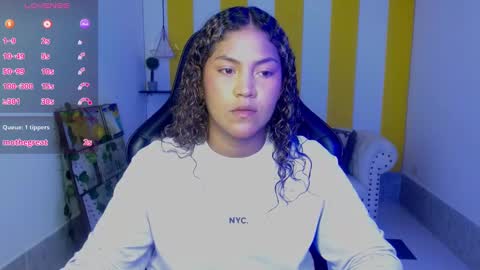 Snapshot of cristal_war chatting on January 5, 2025, 11:22 pm Cristal online show from January 5, 2025, 11:22 pm