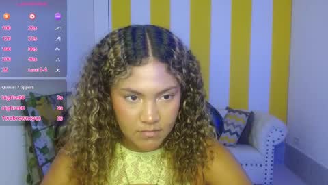 Snapshot of cristal_war chatting on January 7, 2025, 2:42 am Cristal online show from January 7, 2025, 2:42 am