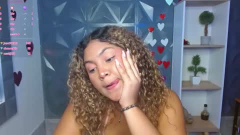 Snapshot of cristal_war chatting on February 23, 2025, 1:46 am Cristal online show from February 23, 2025, 1:46 am