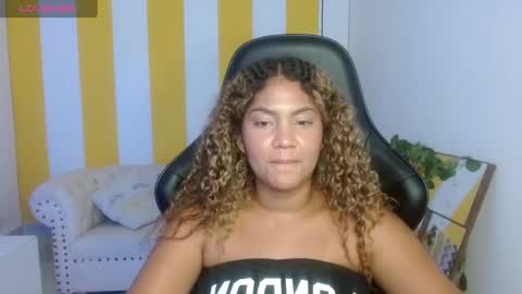 Snapshot of cristal_war chatting on February 25, 2025, 3:42 am Cristal online show from February 25, 2025, 3:42 am