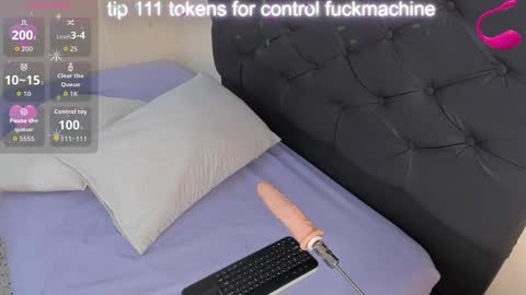 cristale69 online show from February 6, 2026, 7:06 pm