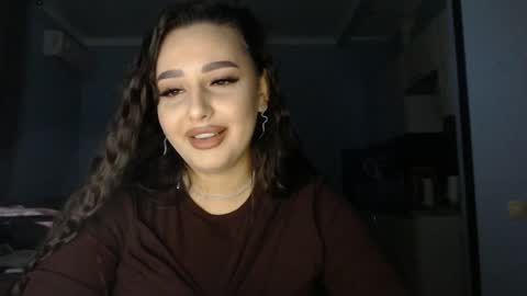 cristalnight online show from December 3, 2024, 4:28 pm