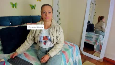 cristal walker online show from September 20, 2025, 11:22 am