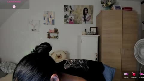 veronika online show from May 15, 2026, 4:08 am