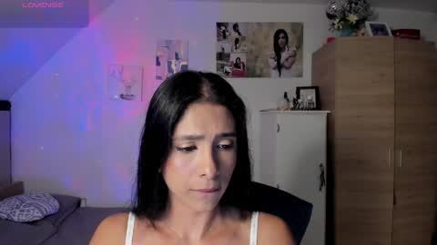 veronika online show from May 25, 2026, 12:49 am