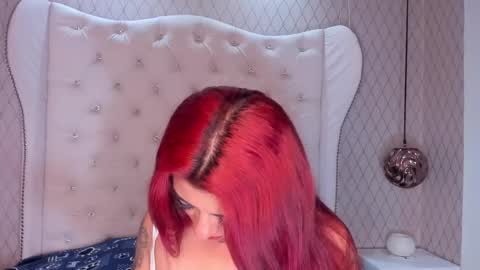  Independent Model online show from February 25, 2025, 3:31 am