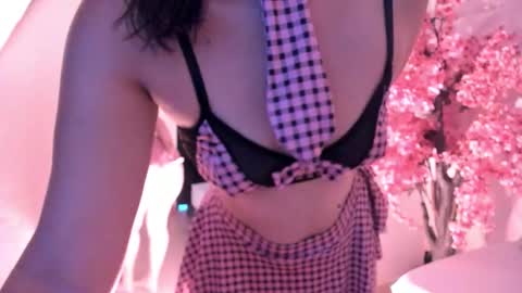 Snapshot of cristina_gallardo chatting on September 17, 2025, 12:29 pm C R I S T I N A online show from September 17, 2025, 12:29 pm