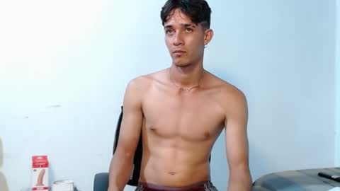 Snapshot of cristofer_hot98 chatting on February 3, 2025, 5:40 am Cristofer online show from February 3, 2025, 5:40 am