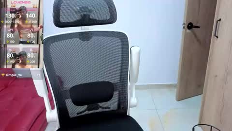 cristopher23  online show from October 23, 2025, 2:22 am