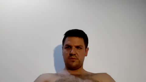 cristopher3042 online show from March 5, 2026, 3:13 am