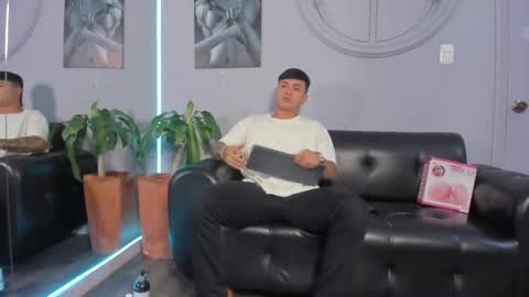 Cristopher online show from January 24, 2025, 12:31 pm