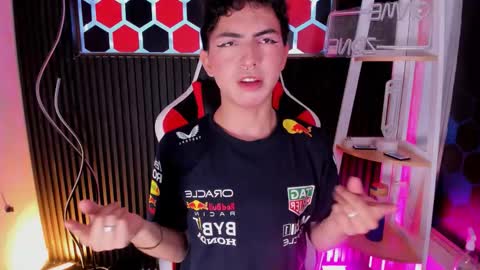 Cristopher  online show from March 26, 2026, 8:47 pm