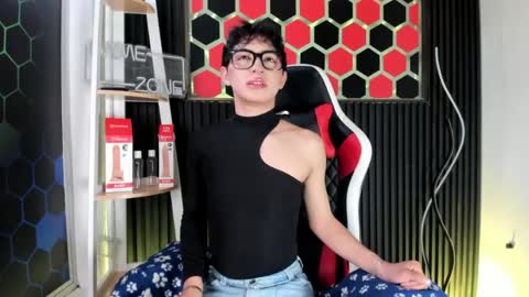 Snapshot of cristopher_wild chatting on May 2, 2026, 8:47 pm Cristopher online show from May 2, 2026, 8:47 pm