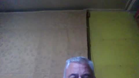 crmperez online show from June 18, 2026, 2:34 am