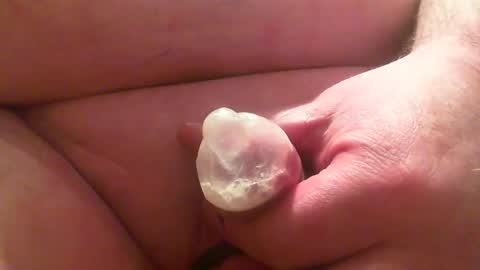 crowning85 online show from December 6, 2024, 10:30 pm