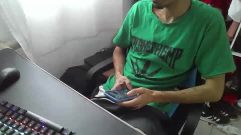 Carlo online show from September 27, 2025, 4:01 pm