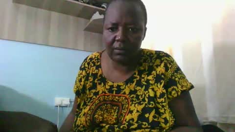 crunchy_g24 online show from November 12, 2025, 8:48 am