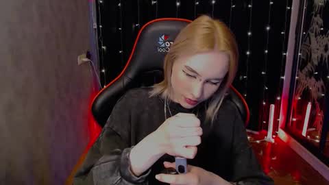 Snapshot of crybambi chatting on February 3, 2026, 6:22 am crybambi online show from February 3, 2026, 6:22 am