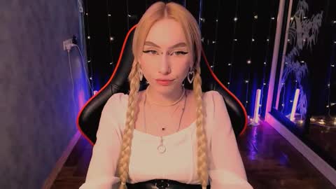 crybambi online show from March 14, 2026, 7:36 am