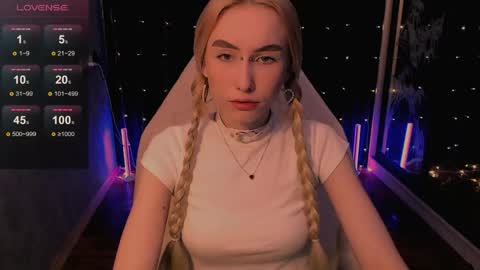 crybambi online show from May 13, 2026, 7:39 am