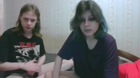 Snapshot of crystal_porn_love chatting on December 4, 2024, 8:18 pm Crystal and Marcl online show from December 4, 2024, 8:18 pm