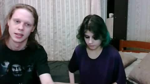 Snapshot of crystal_porn_love chatting on March 11, 2025, 9:37 pm Crystal and Marcl online show from March 11, 2025, 9:37 pm