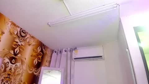   online show from February 27, 2025, 1:27 am