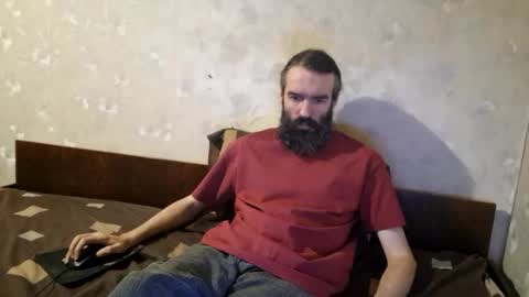 Crystallax online show from April 19, 2026, 11:51 pm