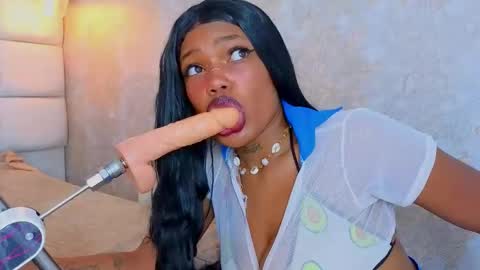 Crystal online show from February 26, 2026, 9:25 pm