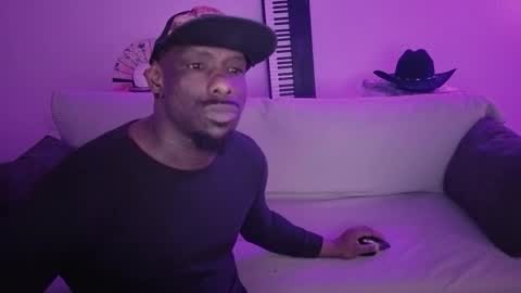 crystalclearstud online show from January 11, 2026, 7:35 am