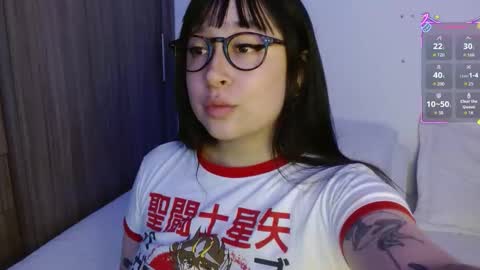 Snapshot of crystalitesq chatting on October 30, 2025, 1:07 am Olivia online show from October 30, 2025, 1:07 am